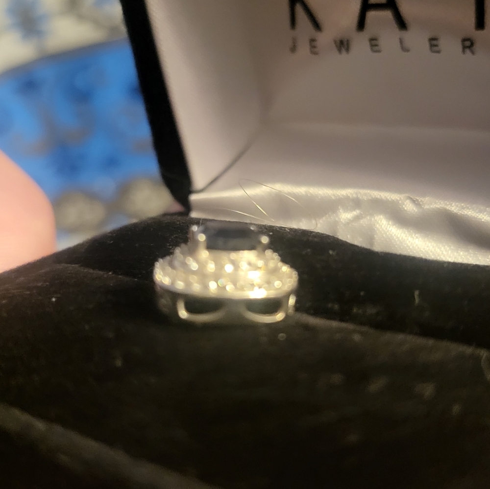 Necklace - Picture 2 of 3